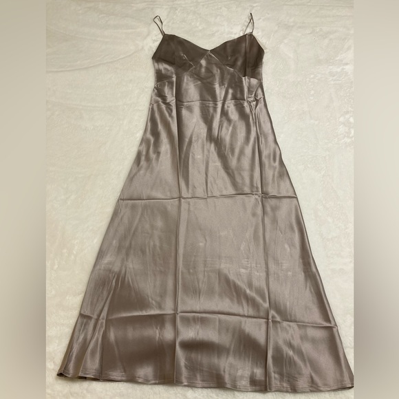 Silk Maison brand new dress - Picture 4 of 7